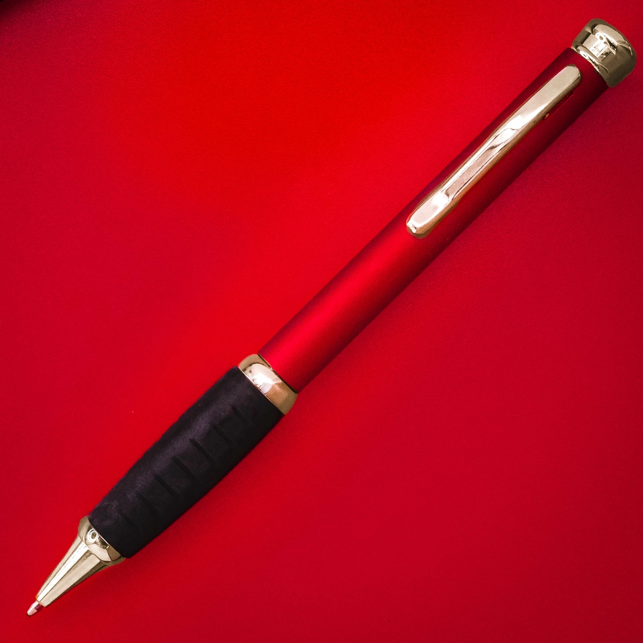 Pen Savings Executive Metal Ballpoint Pen, Burgundy & Gold