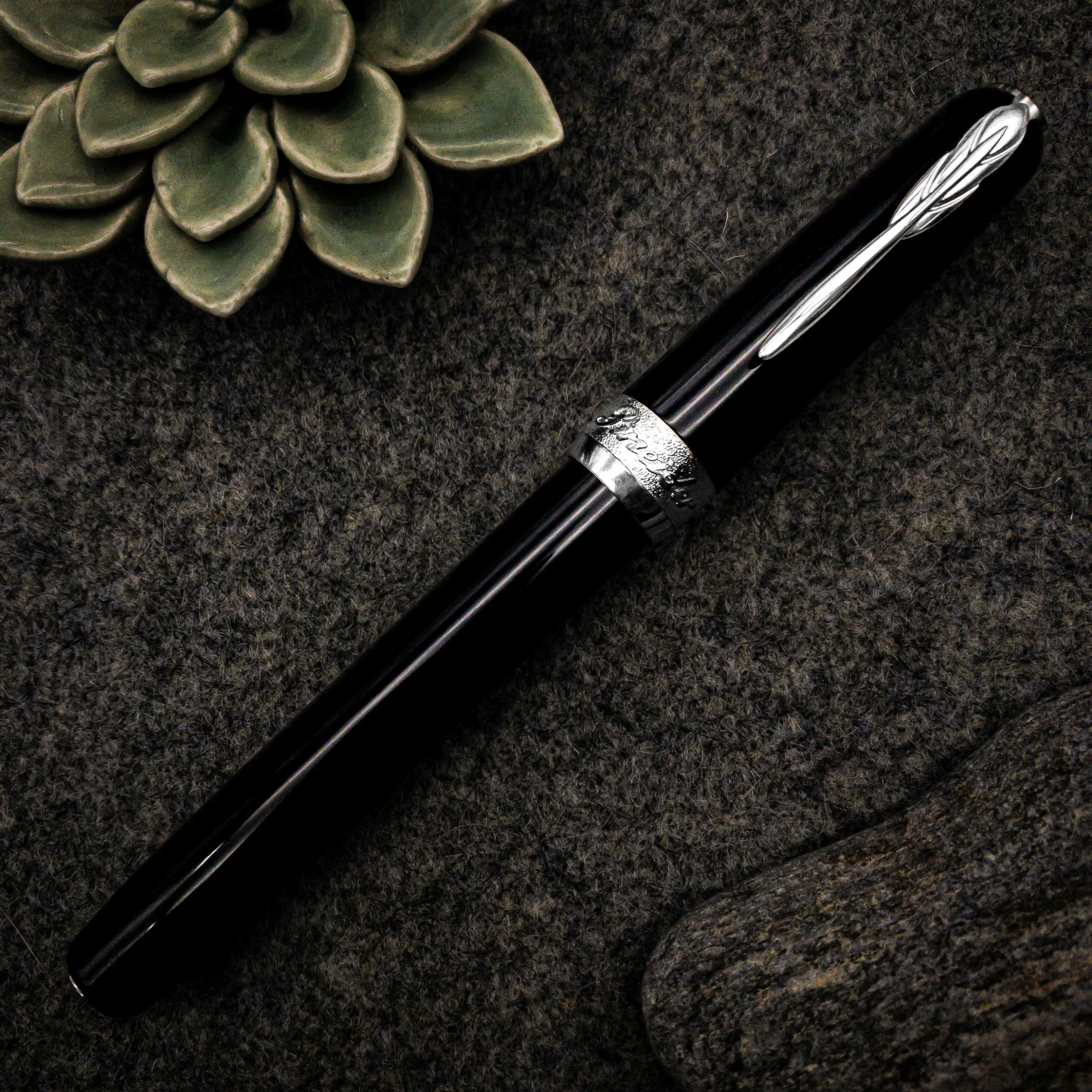 Pineider La Grande Bellezza Gemstone Rollerball Pen, Stone Black - Image 3