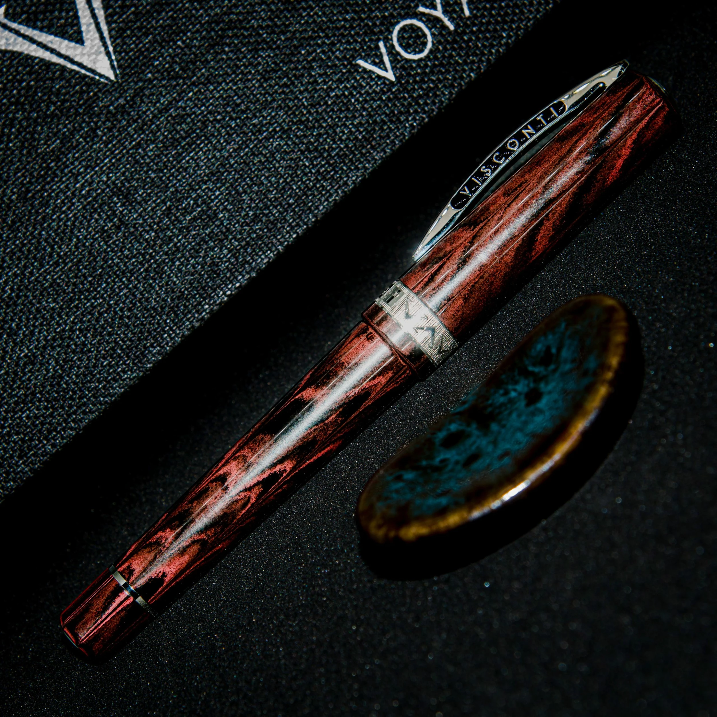 Visconti Voyager 30 Limited Edition Fountain Pen, Red & Silver, 14k Nib - Image 2