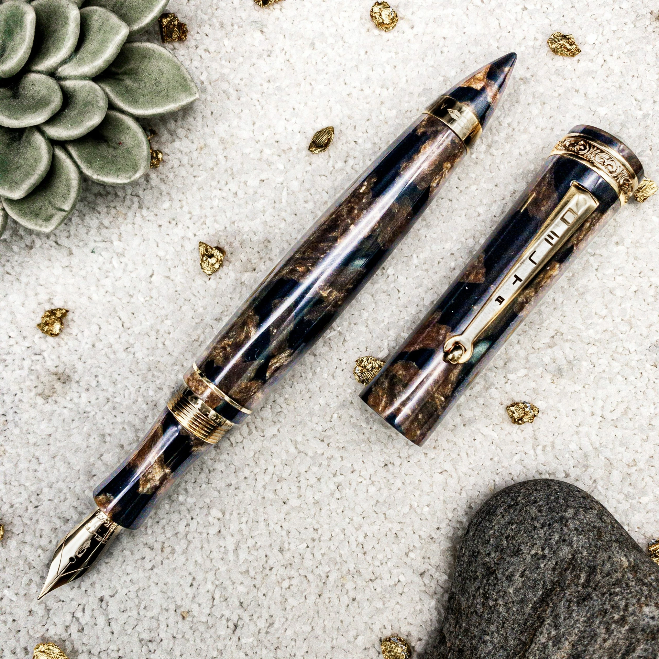 Delta 39 + 1 Anniversary Limited Edition Fountain Pen